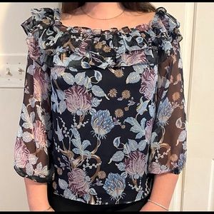 Vince Camuto, floral-print chiffon,size XS,  blouse, suitable for sizeS (size 4)